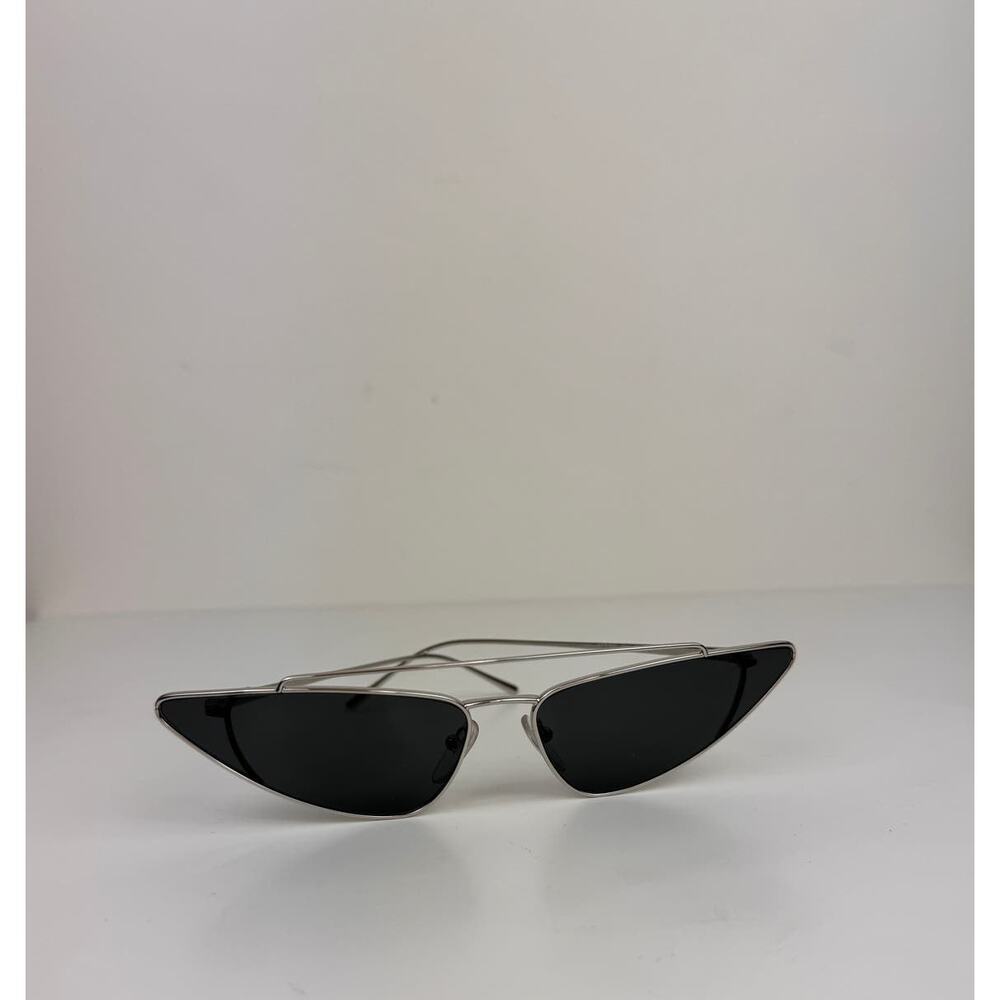Prada SPR 63U Silver Metal Frame Dark Gray Lens Fashion Cat Eye Sunglasses RARE - Picture 3 of 11